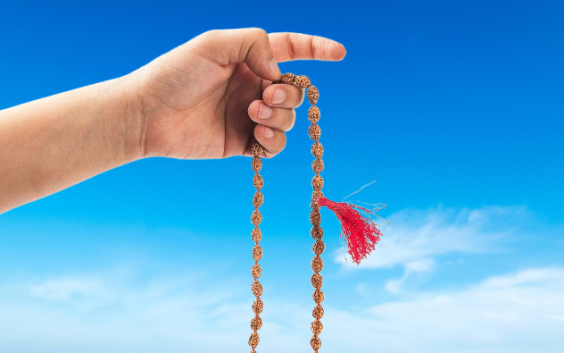 3 Mukhi Japa Rudraksha Mala